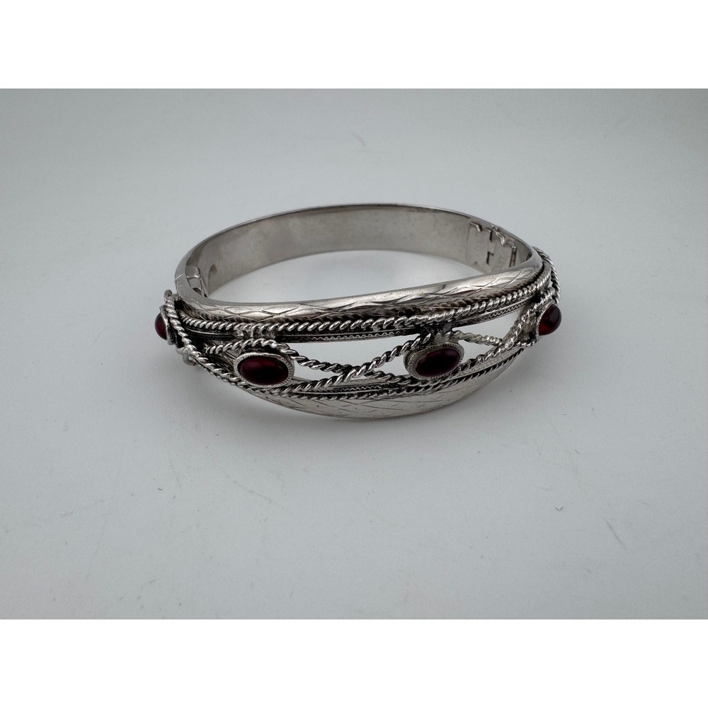 Vintage‎ Whiting & Davis Silver Tone & Red Stone Inlaid Bangle Bracelet